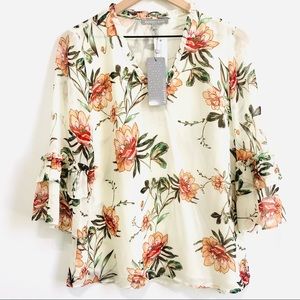 NWT | Daniel Rainn | Ruffle Detail Floral Top